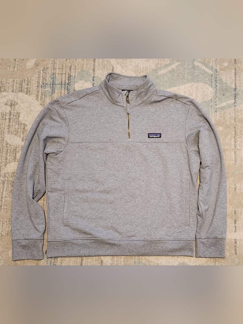 Patagonia Women's Ahnya Pullover. Gray. Size L Like New